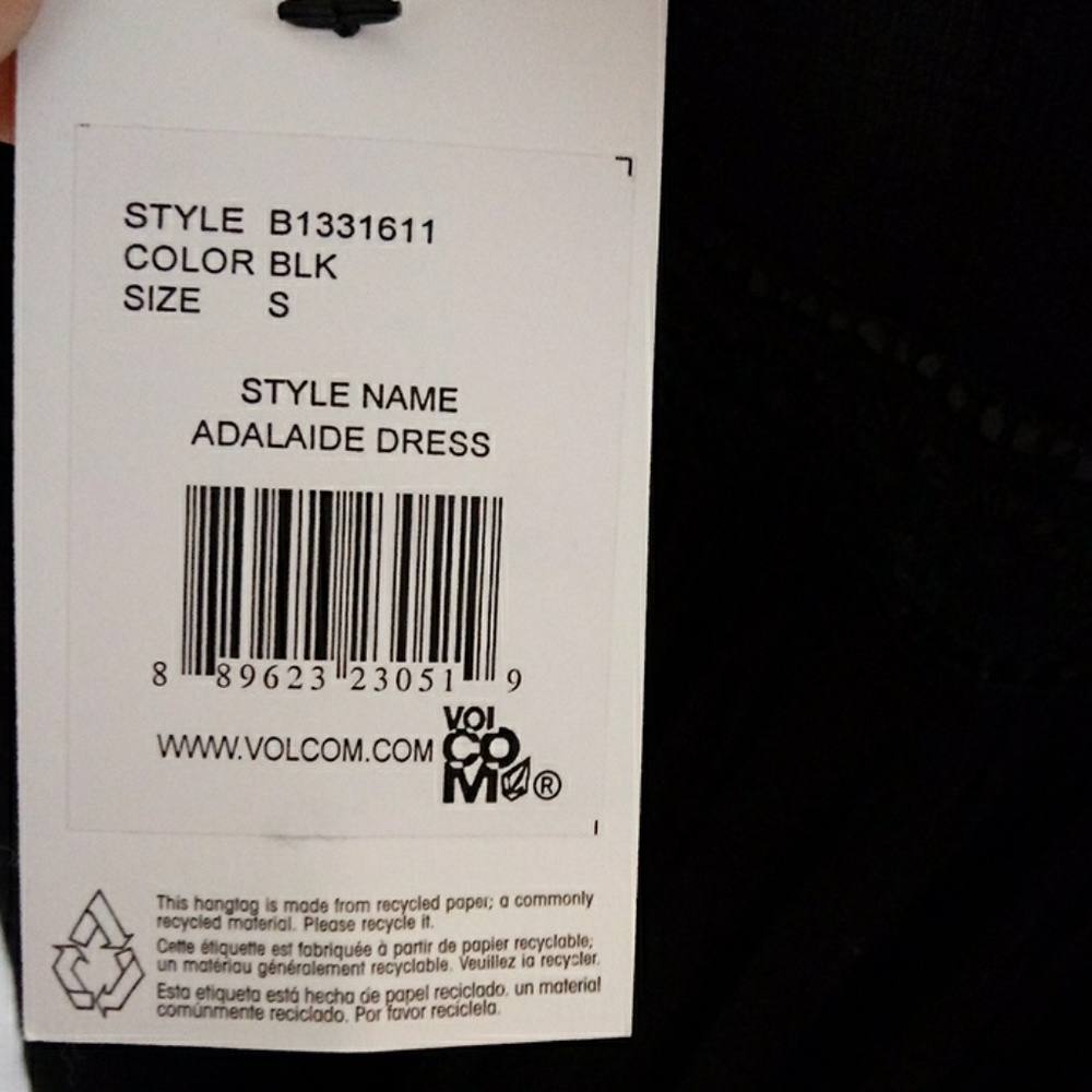 Volcom dress - Picture 5 of 7